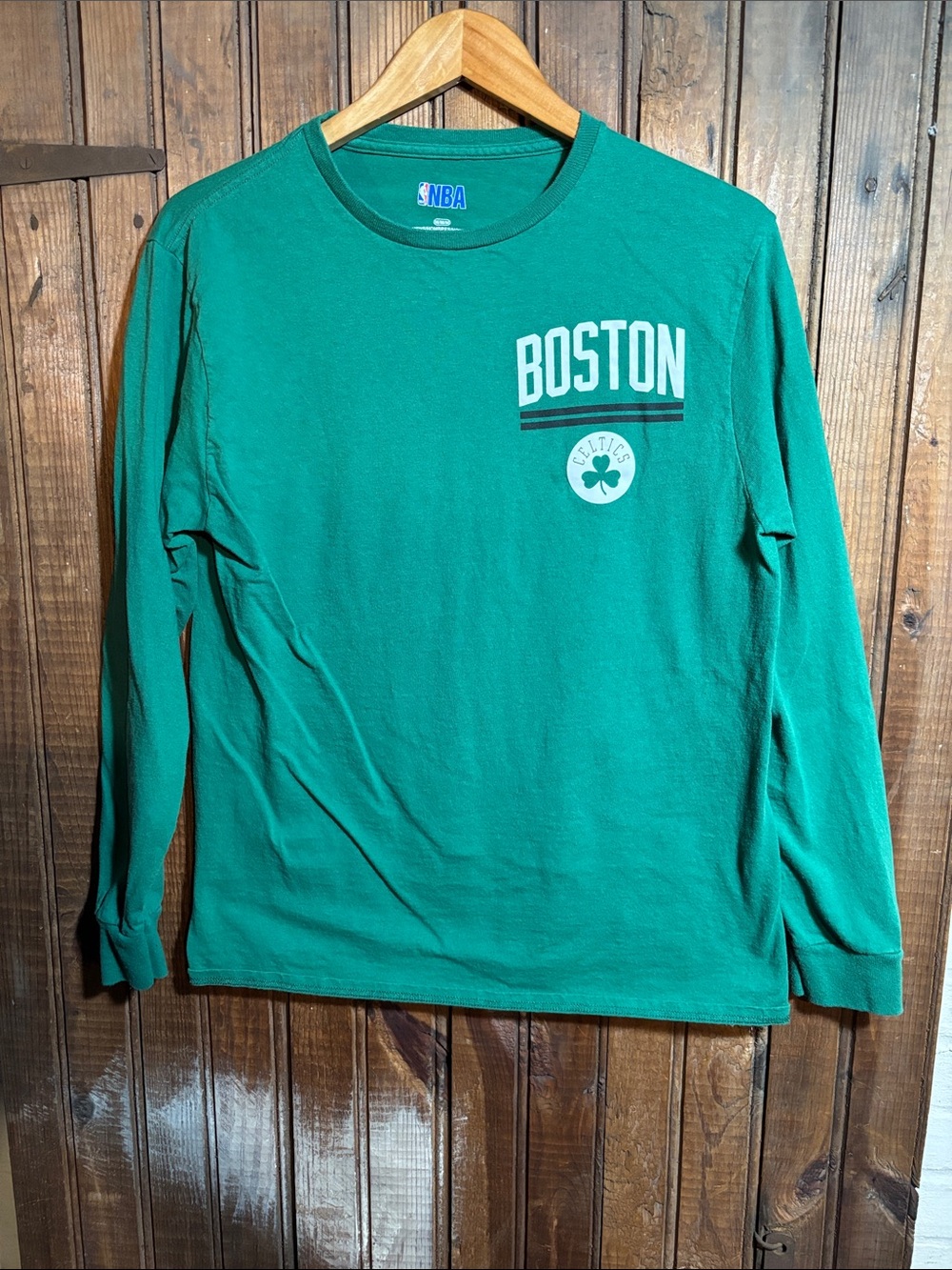 NBA Boston Celtics Men's Long-Sleeve Shirt in Green